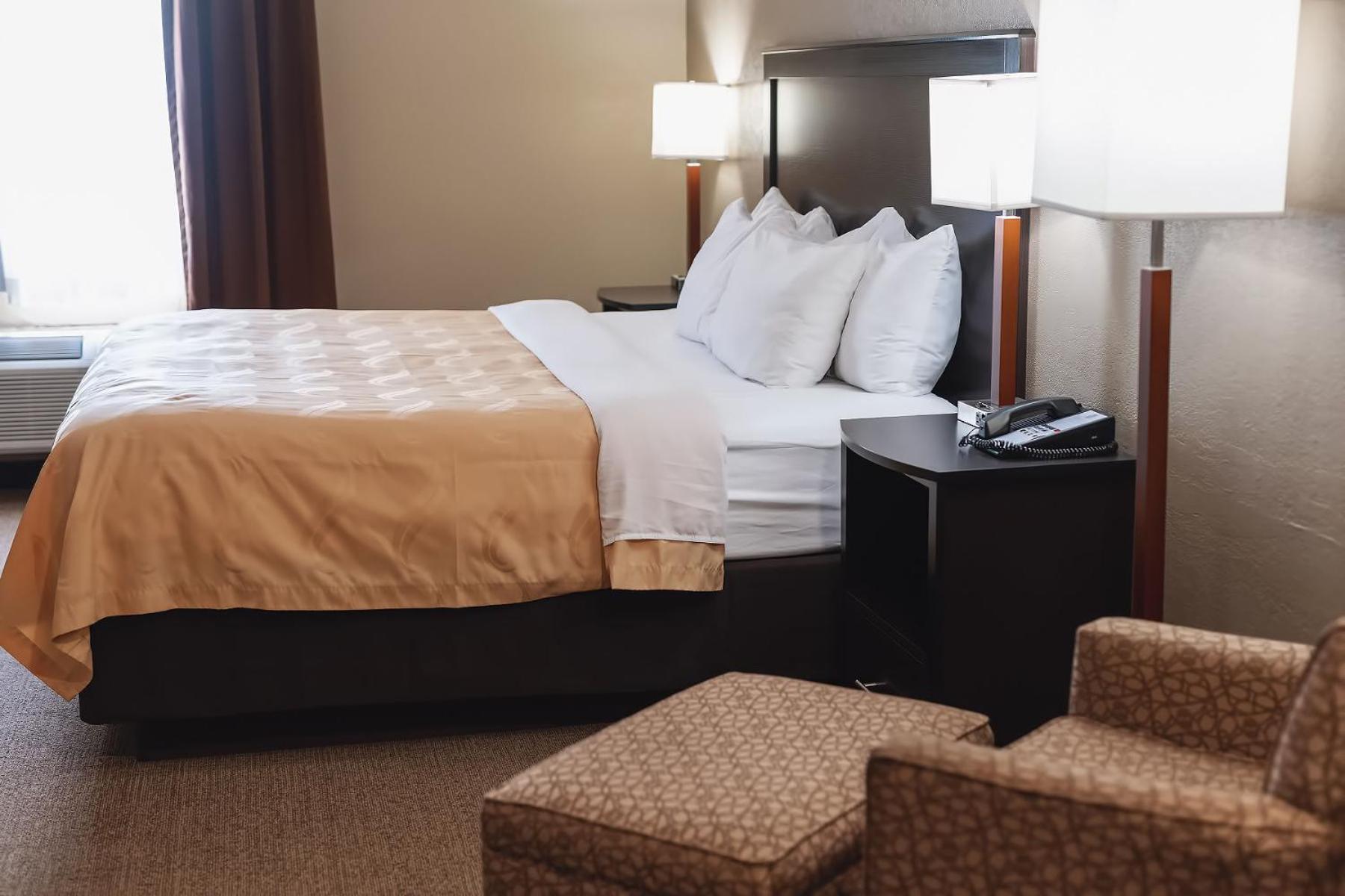 Harlan Quality Inn מראה חיצוני תמונה